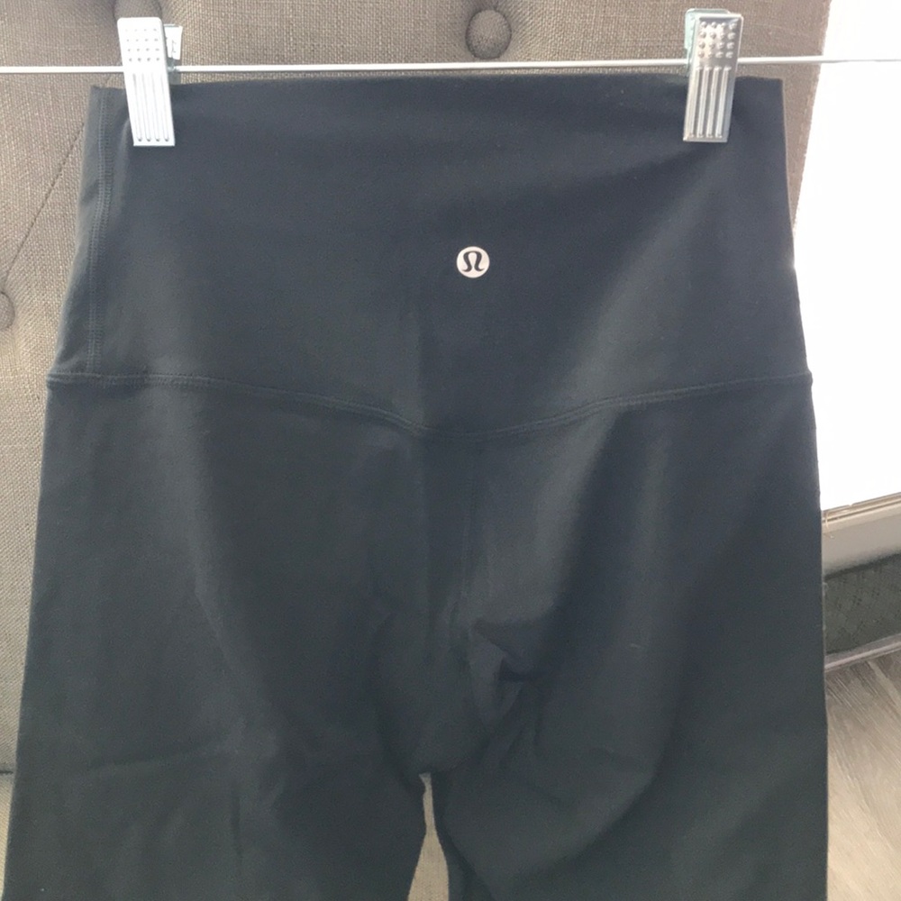 Lulu Align II * Size 4 * Never Worn